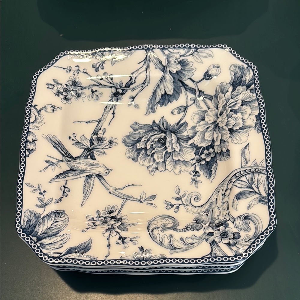 222 Fifth Blue and White Square Dinnerware Plate